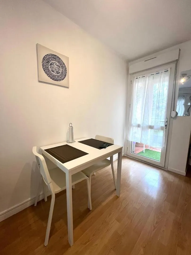Charming T1 - Parking - Metro St Agne Appartement Toulouse